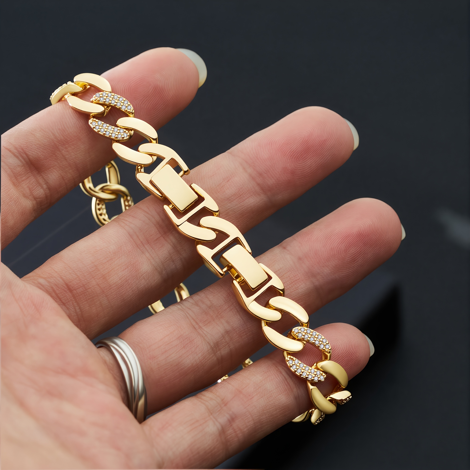 Light Luxury Elegant Figaro Cuban Chain Bracelet, Unisex Gift